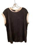 Sleeveless shirt|14