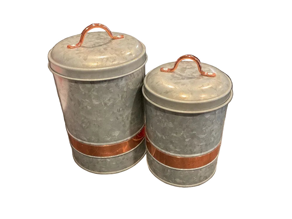 Set of two tins|107